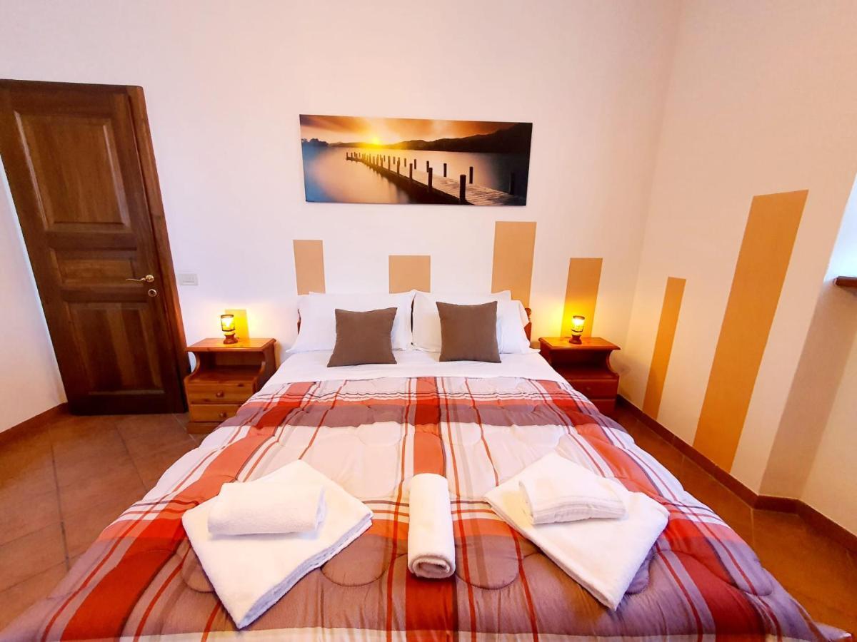 Rosso Apartment Cannobio Bagian luar foto