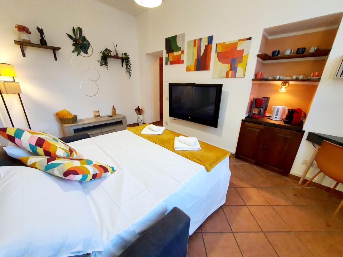 Rosso Apartment Cannobio Bagian luar foto